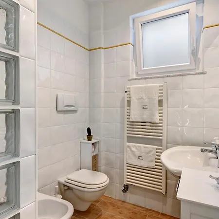 Casetta Serenin Apartman *